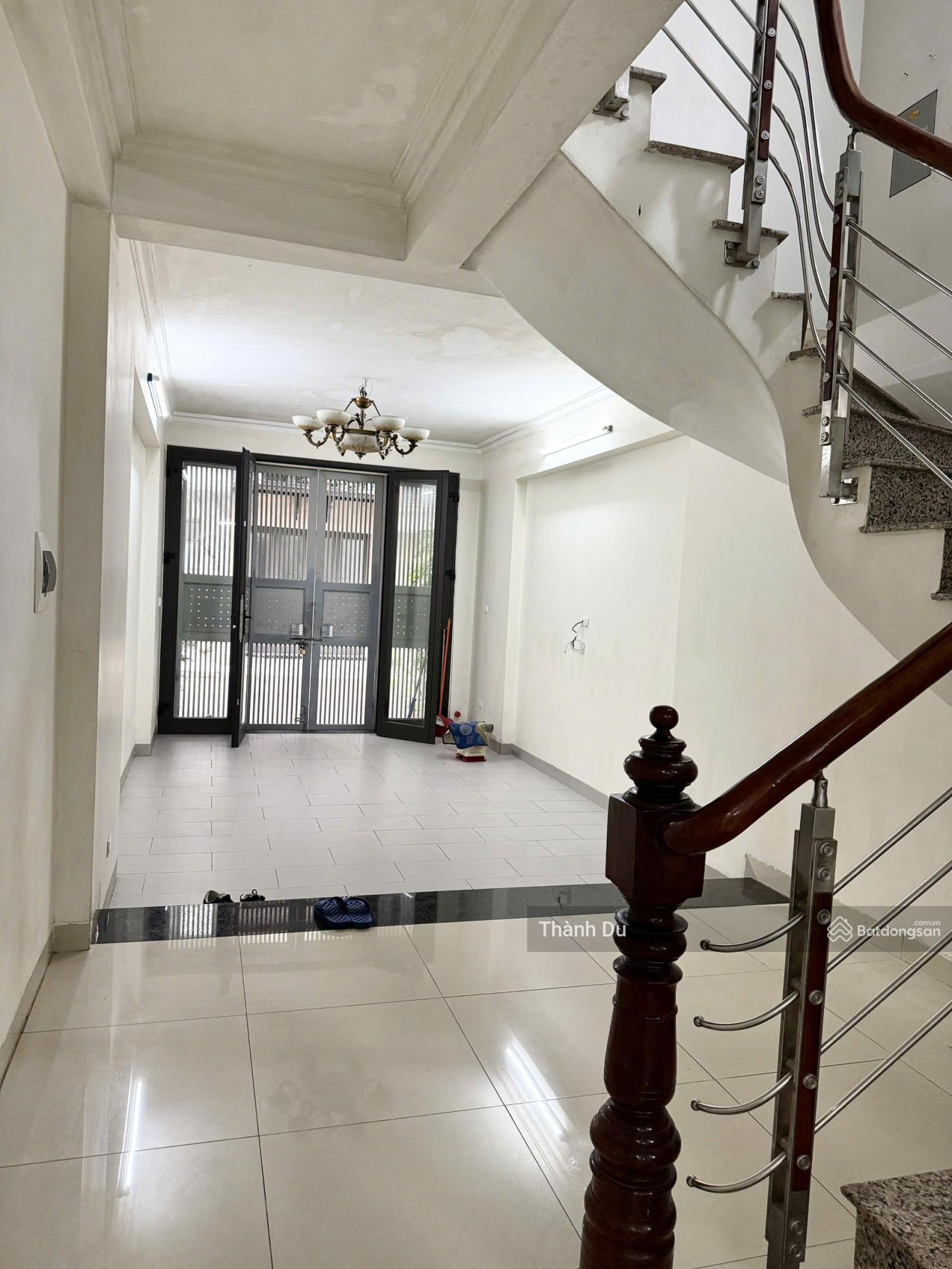 CHO THUÊ NHÀ NGUYÊN CĂN 5 TẦNG, ĐƯỜNG Ô TÔ TRÁNH, NGỌC THỤY, GẦN TRƯỜNG PHÁP CHO THUÊ NHÀ NGUYÊN CĂN 5 TẦNG, ĐƯỜNG Ô TÔ TRÁNH, NGỌC THỤY, GẦN TRƯỜNG PHÁP