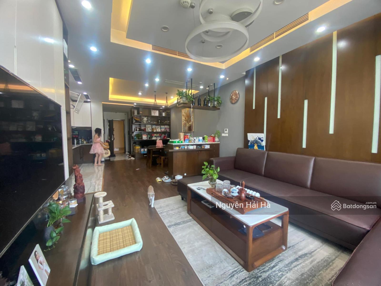 O968127636 Bán căn chung cư Star Tower 283 Khương Trung, Thanh Xuân: DT 73m2, 2 ngủ, nhà đẹp