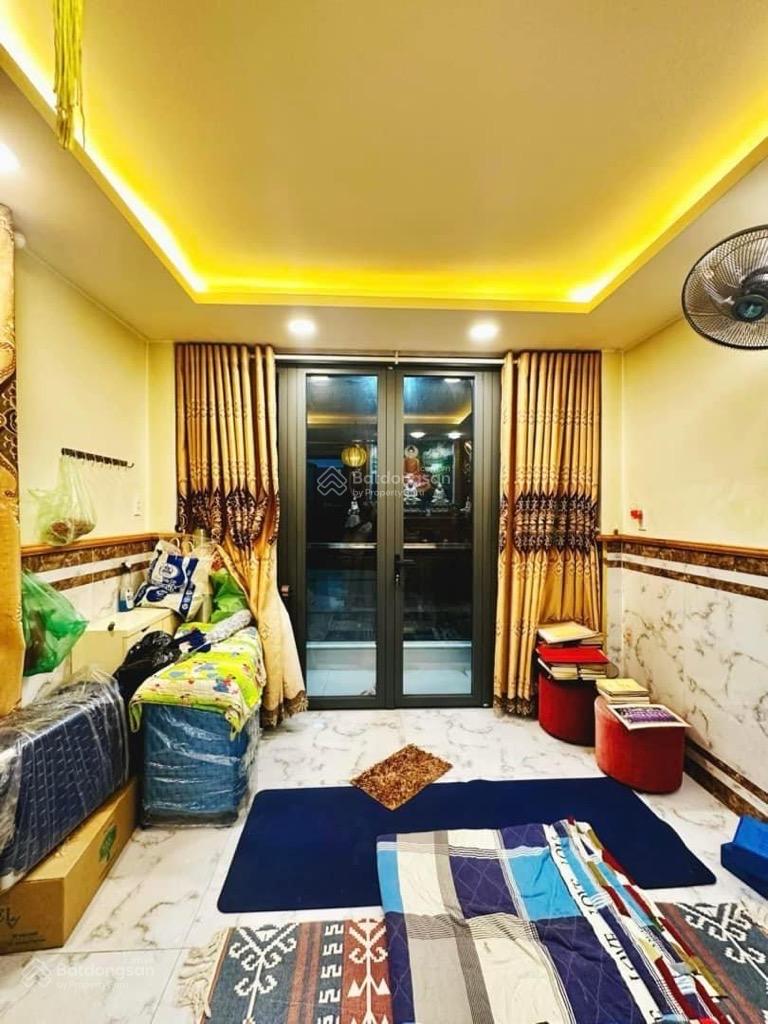 Bán nhà mới ở ngay - trung tâm quận 10 - 5 tầng BTCT 5PN 40m2 hẻm thông chỉ 7.9 tỷ