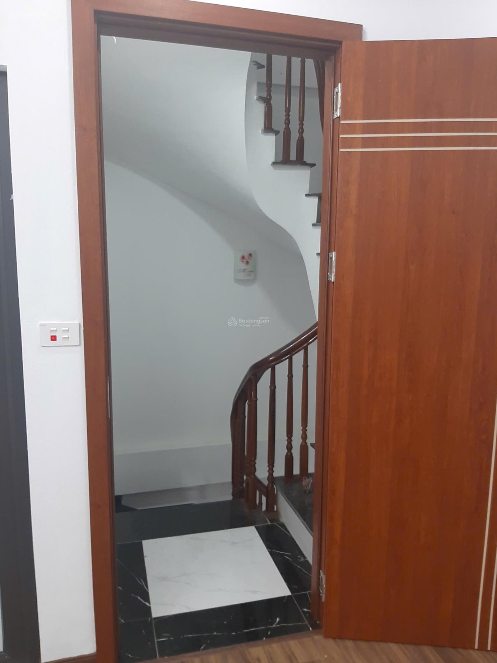 Nhà dân gửi bán 39m x3tang x3.35ty ngay ngần ql21b cách 1.5km ra phố xốm trường đại học đại nam..