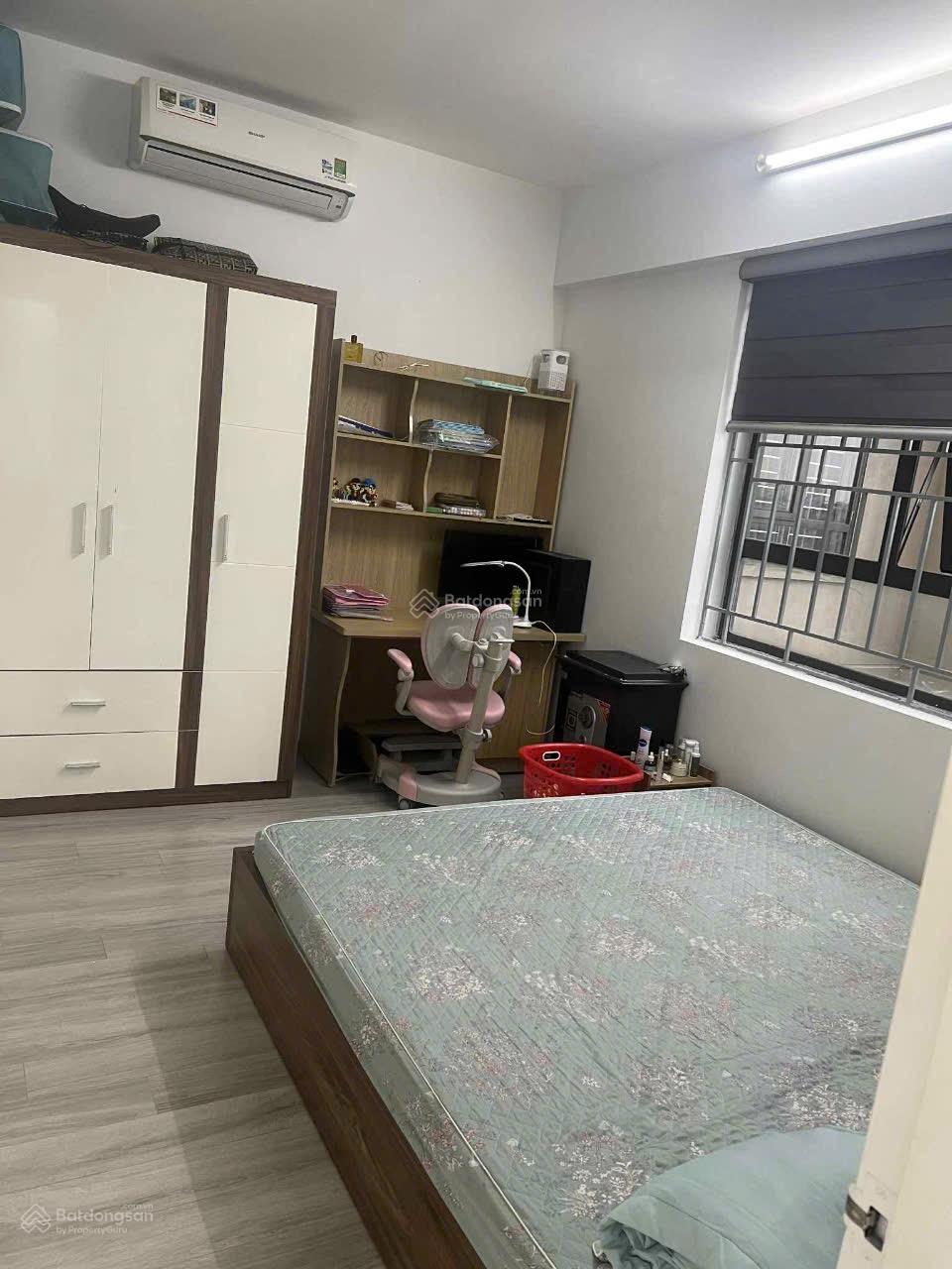 Chính chủ gửi bán nhanh căn 2N1VS 66m2 toà 18T1 The Golden An Khánh