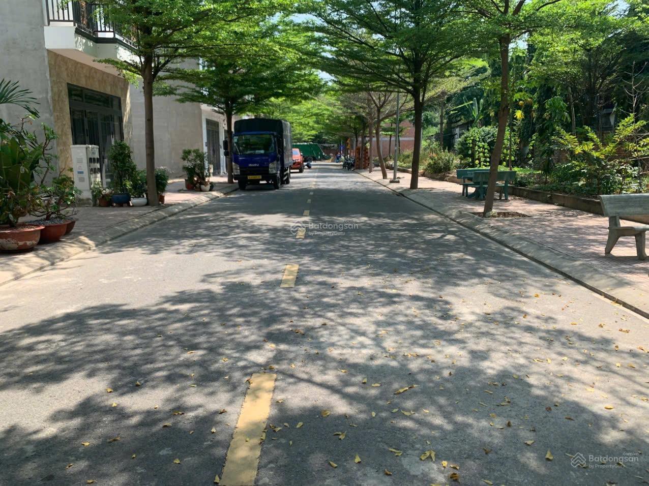Bán nhà đẹp ngay trung tâm thành phố