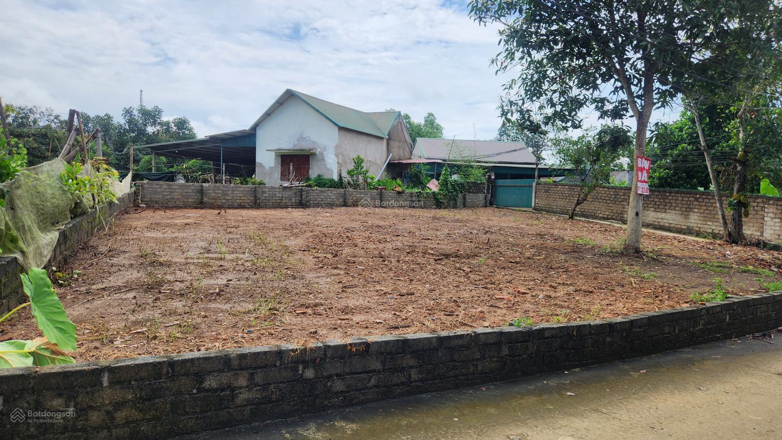 Bán đất Mẹt, Hữu Lũng, Lạng Sơn 163m2, giá: 1.55 tỷ, mt: 8.3m, full thổ cư, lô góc 2 thoáng