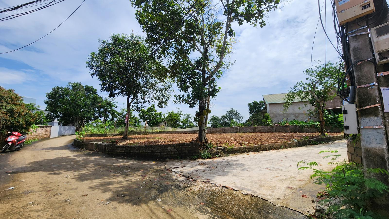 Bán đất Mẹt, Hữu Lũng, Lạng Sơn 163m2, giá: 1.55 tỷ, mt: 8.3m, full thổ cư, lô góc 2 thoáng