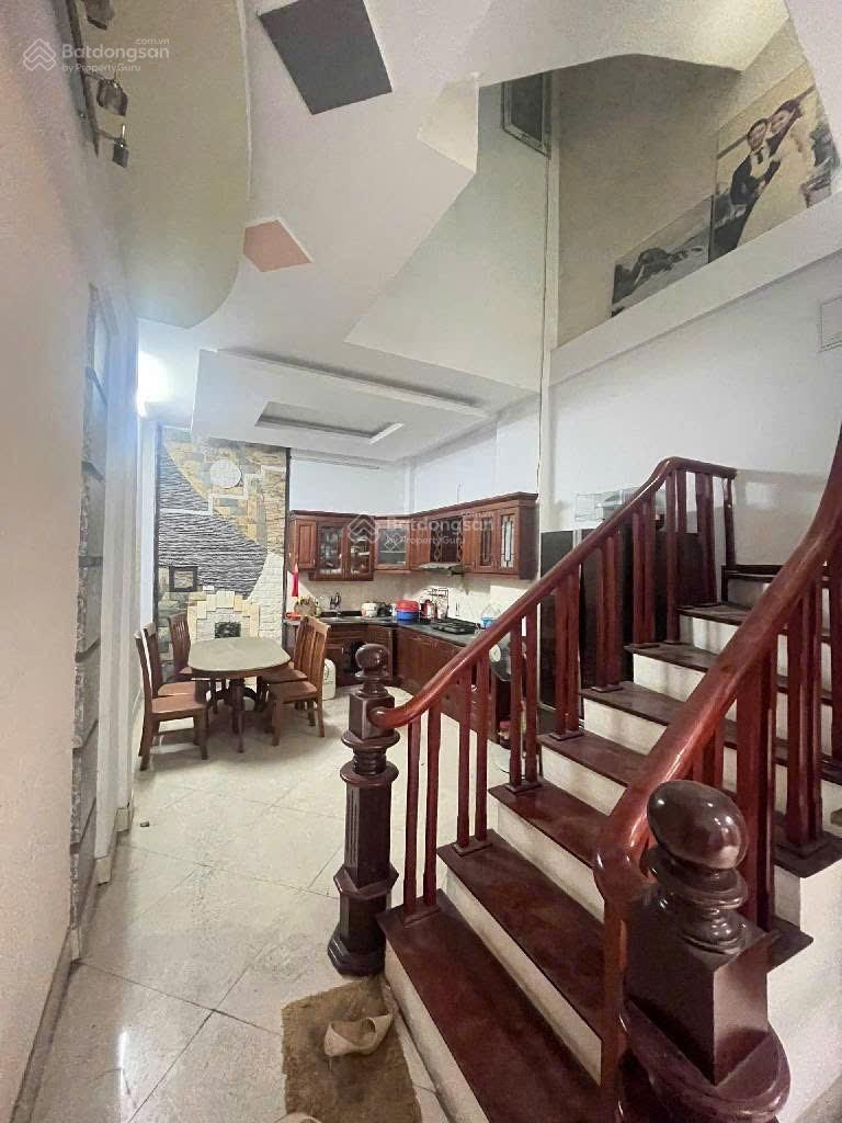 NHÀ MẶT PHỐ TÔN ĐỨC THẮNG, QUỐC TỬ GIÁM, ĐỐNG ĐA 50M 35 TỶ