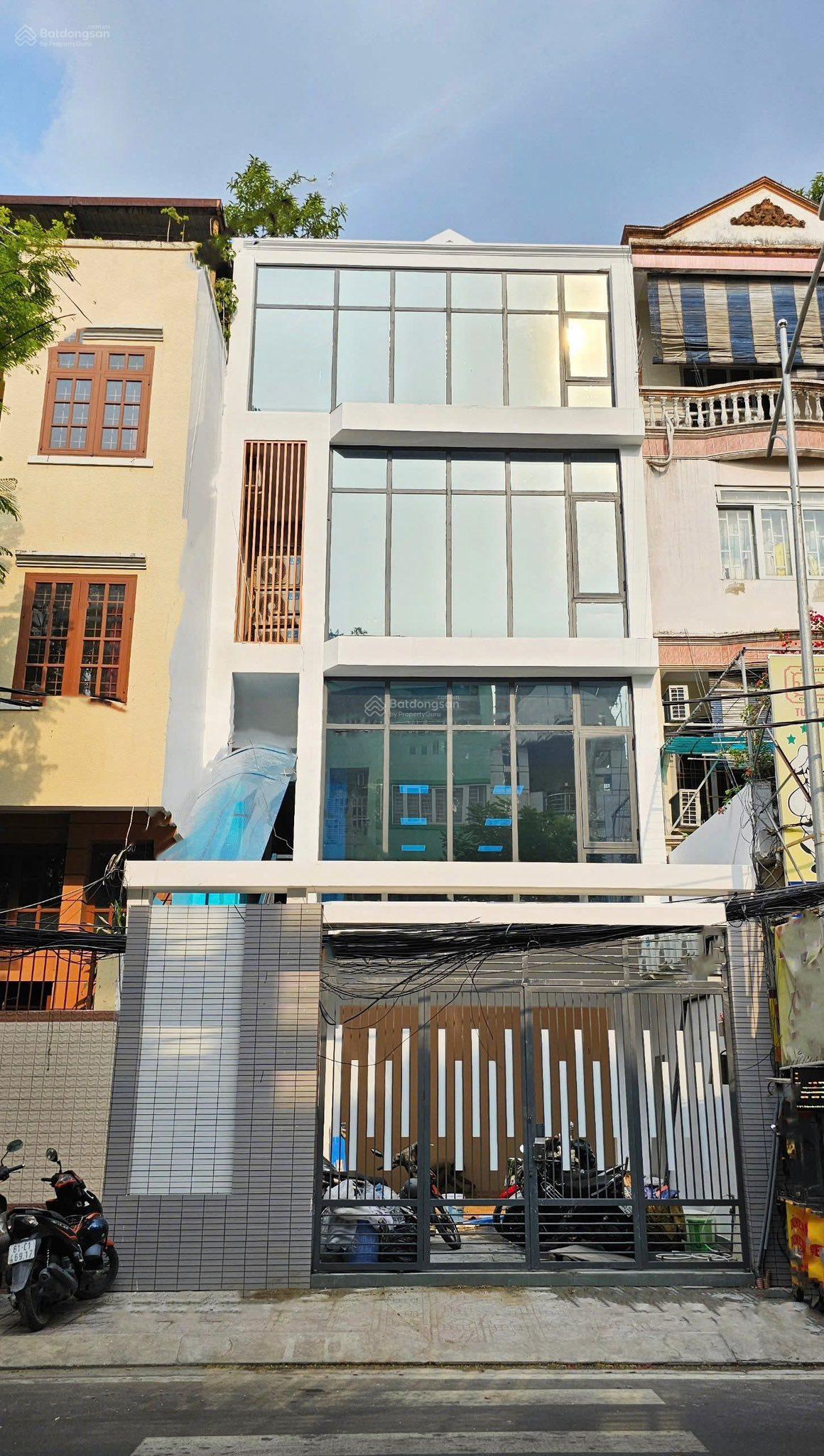 VP GÓC MẠC ĐĨNH CHI CẠNH DINH ĐỘC LẬP, Q1 - SẴN NỘI THẤT ! GIÁ HOT 45TR/200M2. LH NGAY 0919 167 ***!