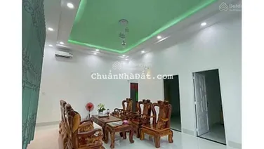 Chính chủ bán nhà tặng nội thất 2MT sổ riêng trung tâm Phan Thiết-Bình Thuận