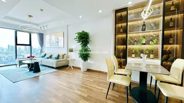 Bán căn hộ 15 -17 Ngọc Khánh - Ba Đình 121m2 3pn 2vs 9,5 tỷ full NT, hướng mát