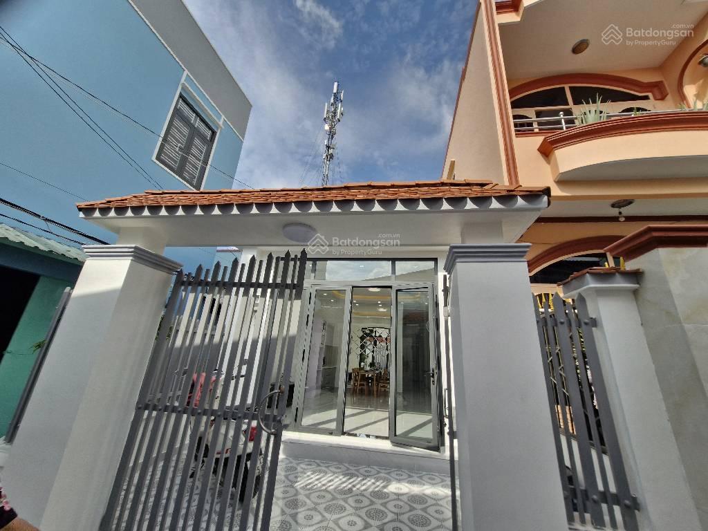 Bán gấp NR tại Làng Tăng Phú, 5,4 tỷ, 110m2, 3PN, 1WC, Q9, HCM