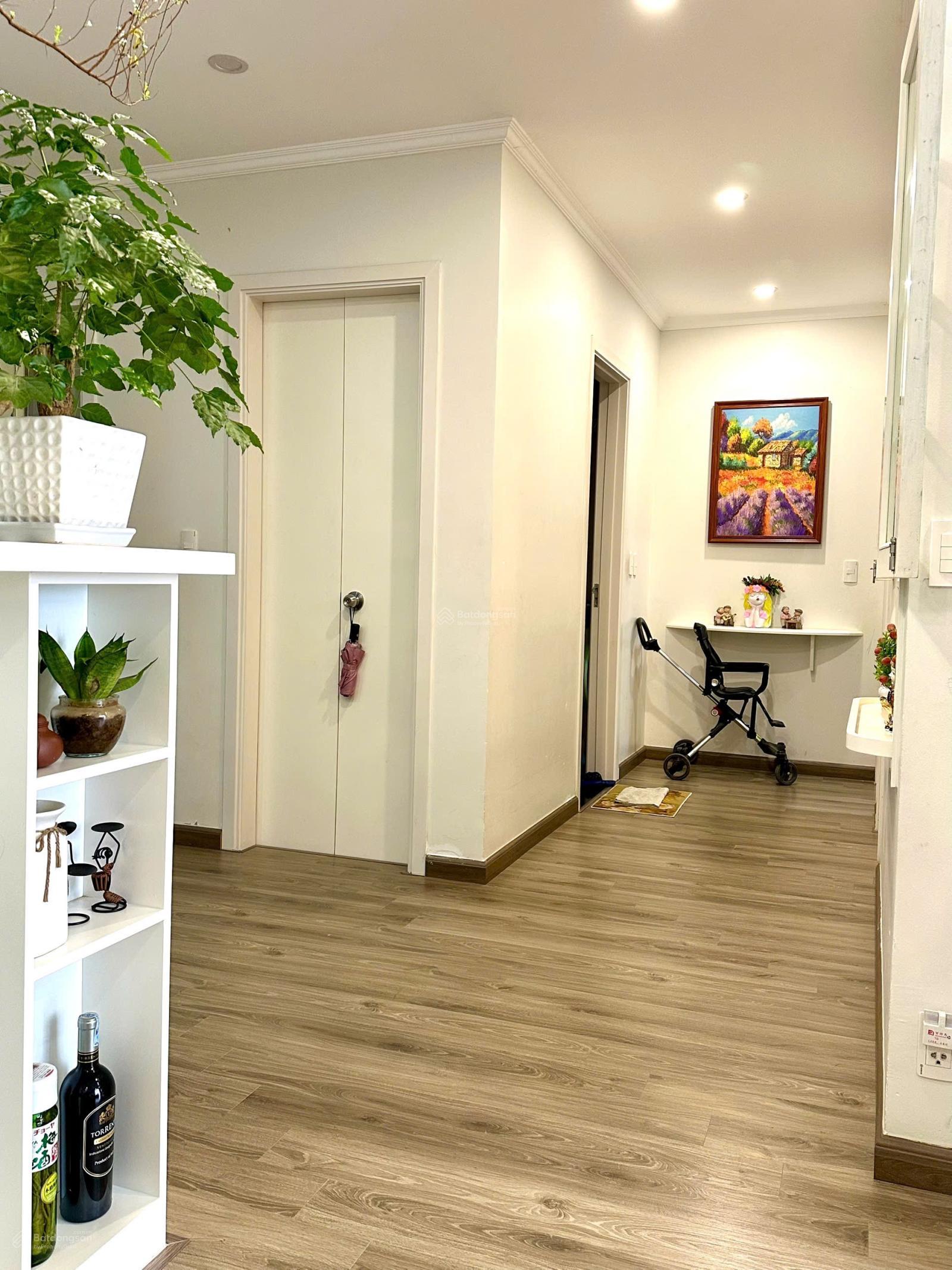 Chính chủ bán căn hộ 2pn, 2w tại Usilk City full giá tốt chỉ 5 tỷ Chính chủ bán căn hộ 2pn, 2w tại Usilk City full giá tốt chỉ 5 tỷ