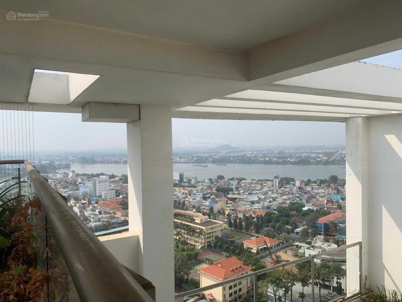 Căn hộ penthouse tầng 19 view thoáng nhìn ra sông Đồng Nai lô góc 2 MT. Giá 19.5tr/m2 thương lượng