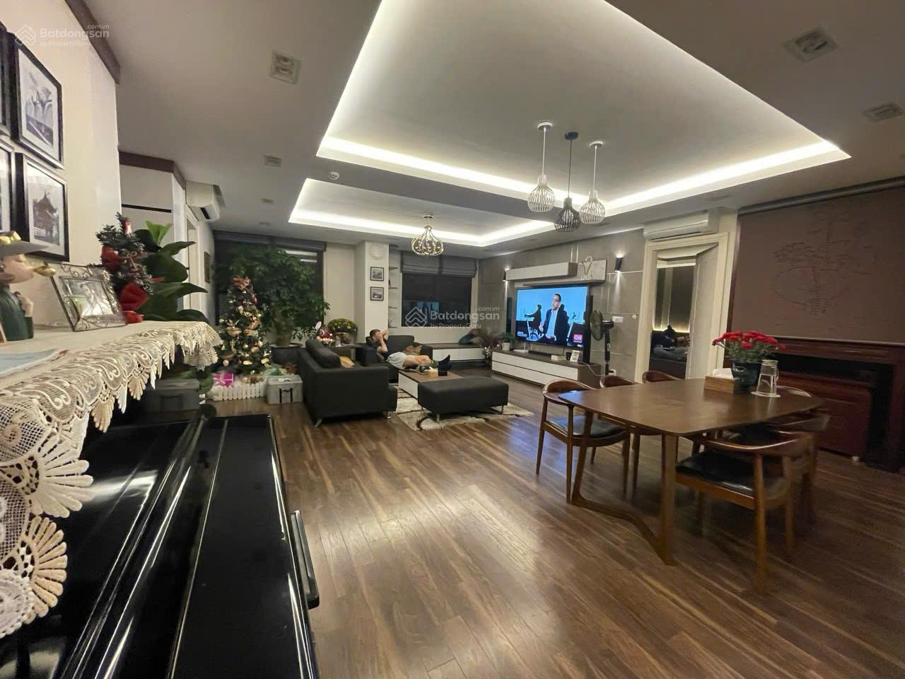 Bán căn hộ đập thông Ecocity Việt Hưng-Long Biên-148m-4n3wc tầng cao-ban công Đông Nam-giá 9.6 tỷ Bán căn hộ đập thông Ecocity Việt Hưng-Long Biên-148m-4n3wc tầng cao-ban công Đông Nam-giá 9.6 tỷ