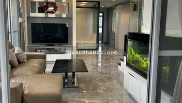 Cho thuê căn hộ 4PN, 3WC, 234m2 tại Star Hill, Tân Phú, Q7, 55 triệu VND