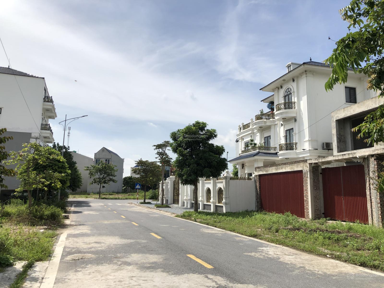 Bán đất dân cư mới Nu 9 Liên Phương, View biệt thự Trục chính nối HY3, DT 100m2, giá 7.6 tỷ.