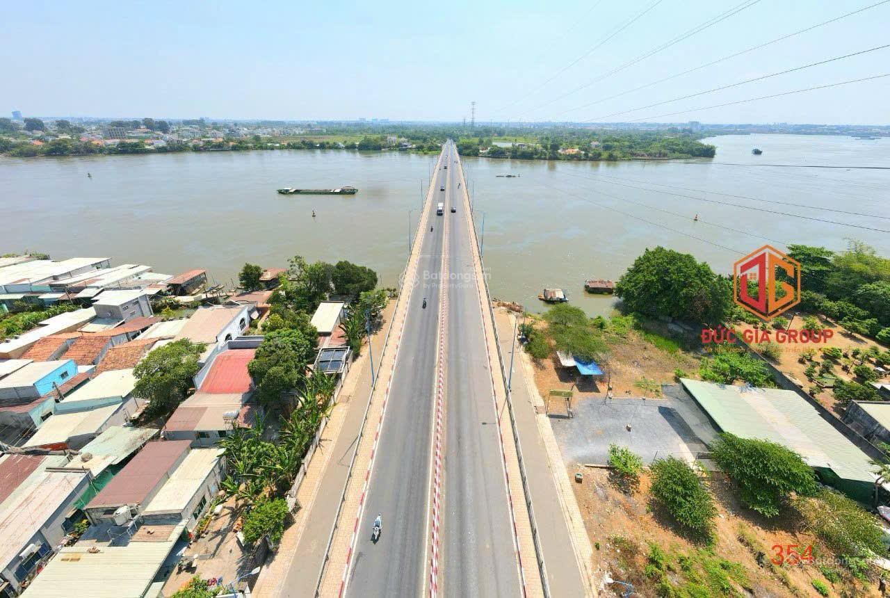 Bán 1300m2 BĐS mặt tiền view sông Đồng Nai sẵn hiện trạng dòng tiền 1,8 tỷ/năm Bán 1300m2 BĐS mặt tiền view sông Đồng Nai sẵn hiện trạng dòng tiền 1,8 tỷ/năm