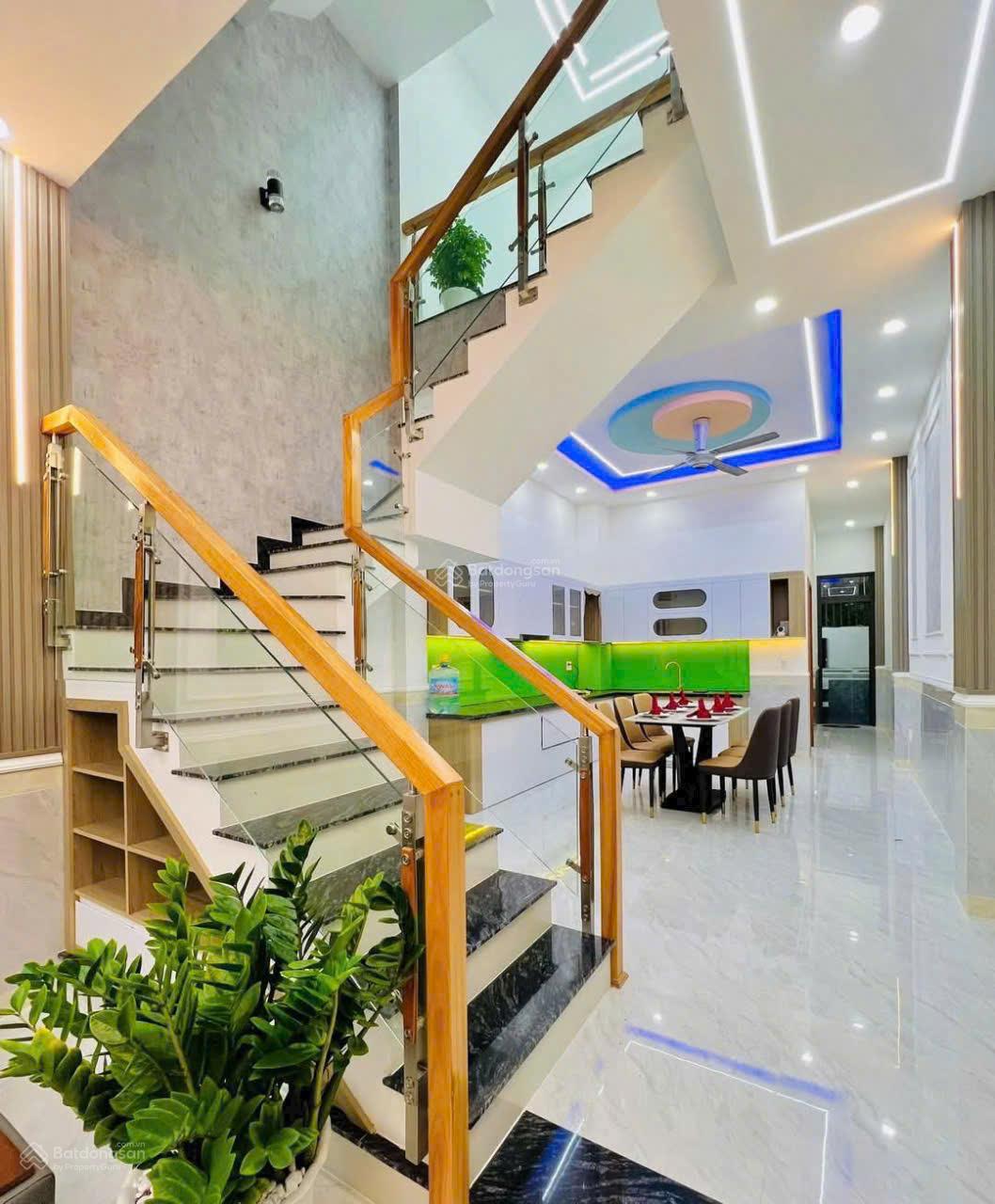 Bán nhà 3 tầng đẹp Phú Hồng Khang  Bình Chuẩn, 75m², 4PN, có phòng ngủ dưới, giá 4.55 tỷ