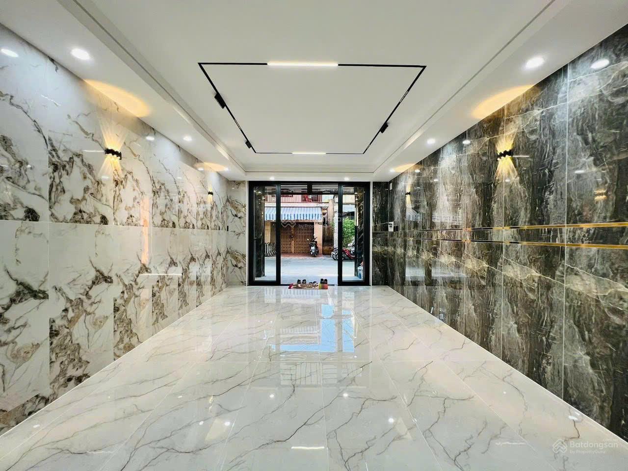 Siêu phẩm nhà mới keng khu sân bay Tân Sơn Nhất