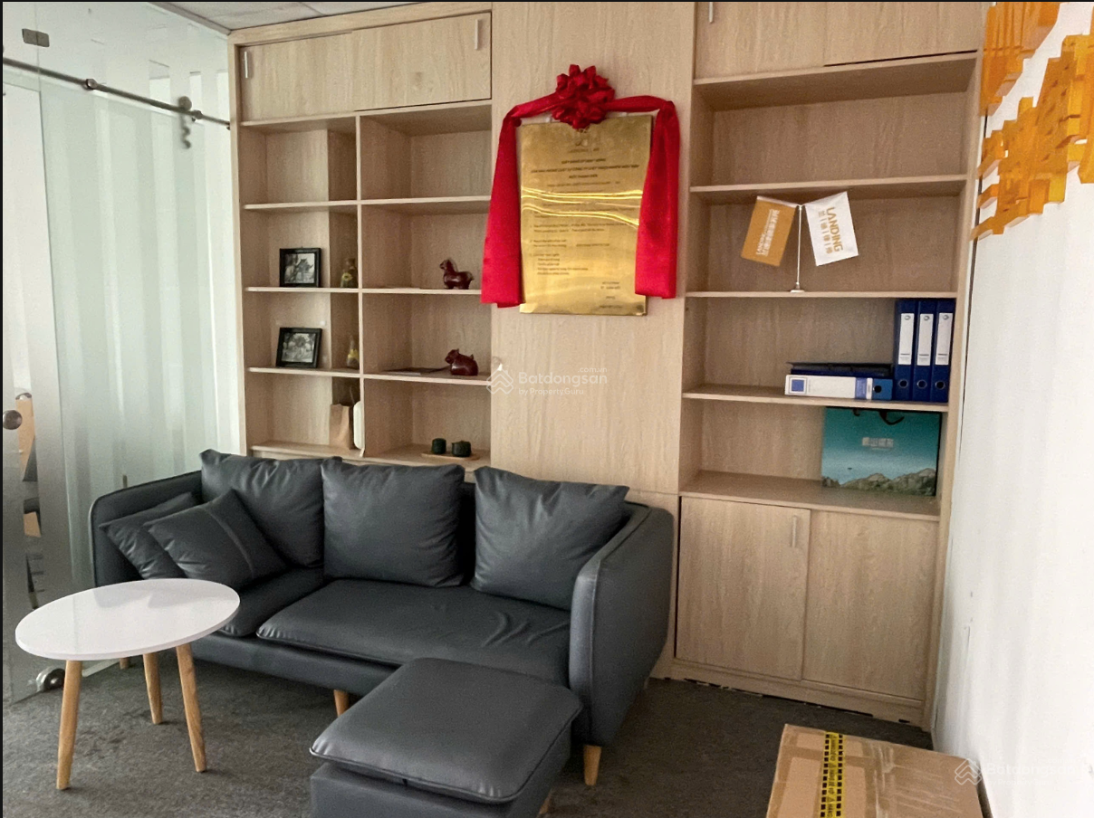 Văn phòng 60m2 (có nội thất) MT Lê Thạch, Quận 4 Văn phòng 60m2 (có nội thất) MT Lê Thạch, Quận 4