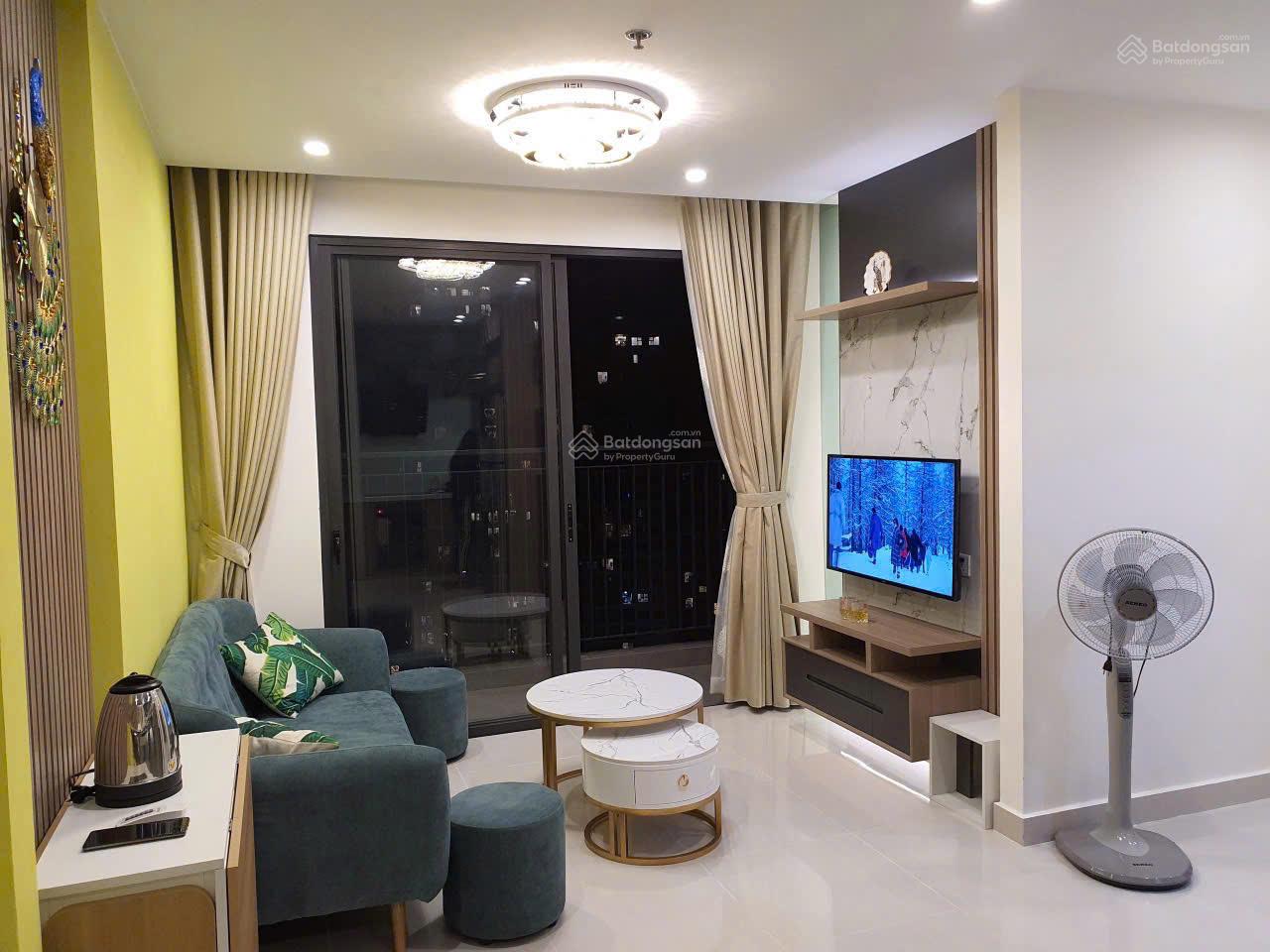 Cần bán gấp căn 3 ngủ, 65m, tầng trung view thoáng giá 3,9 tỷ Cần bán gấp căn 3 ngủ, 65m, tầng trung view thoáng giá 3,9 tỷ