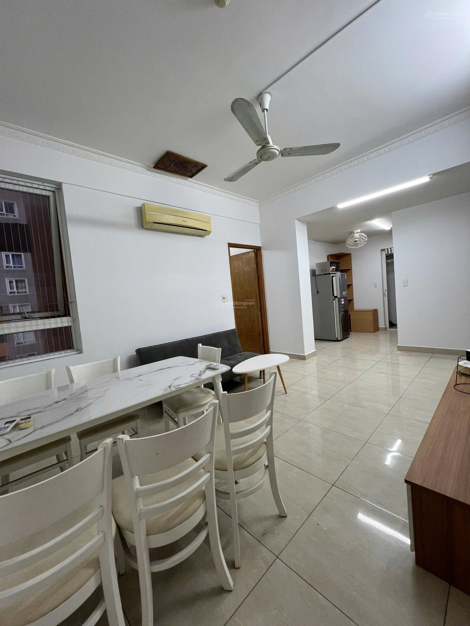 Cho thuê căn hộ The CBD 80m2, 3PN, 2WC, giá thuê: 13tr/tháng, LH: 0901 199 ***
