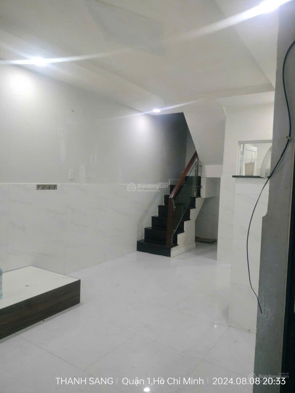Nhà 1 Trệt 2 Lầu 3x8m 2 Phòng 2 wc hẻm 28 Đỗ Quang Đẫu Nhà Trống hẻm cụt yên tĩnh