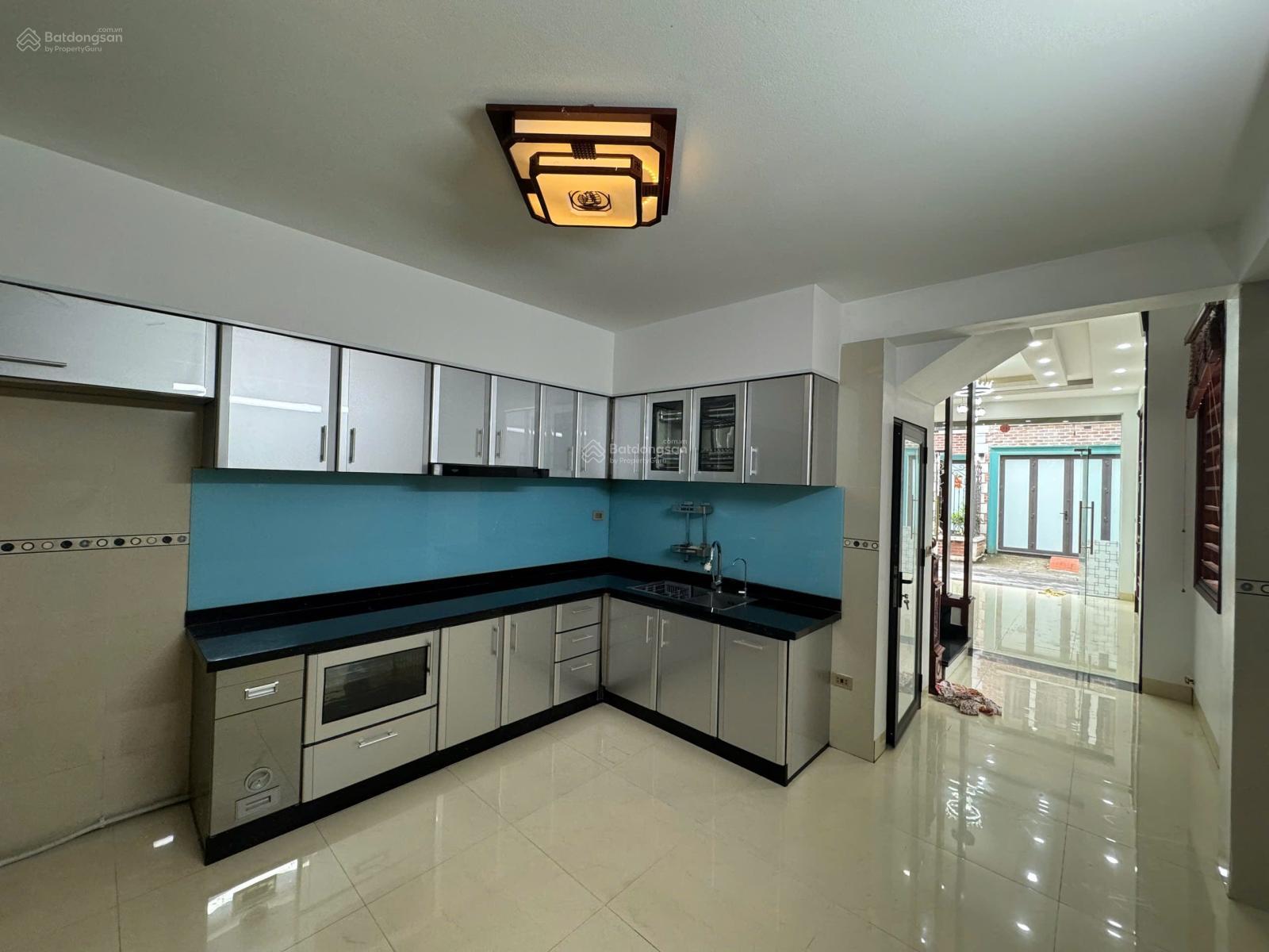 Chỉ 10.8 tỷ sở hữu nhà đẹp 2 mặt thoáng đường ô tô tránh ngõ Phố Đức Giang