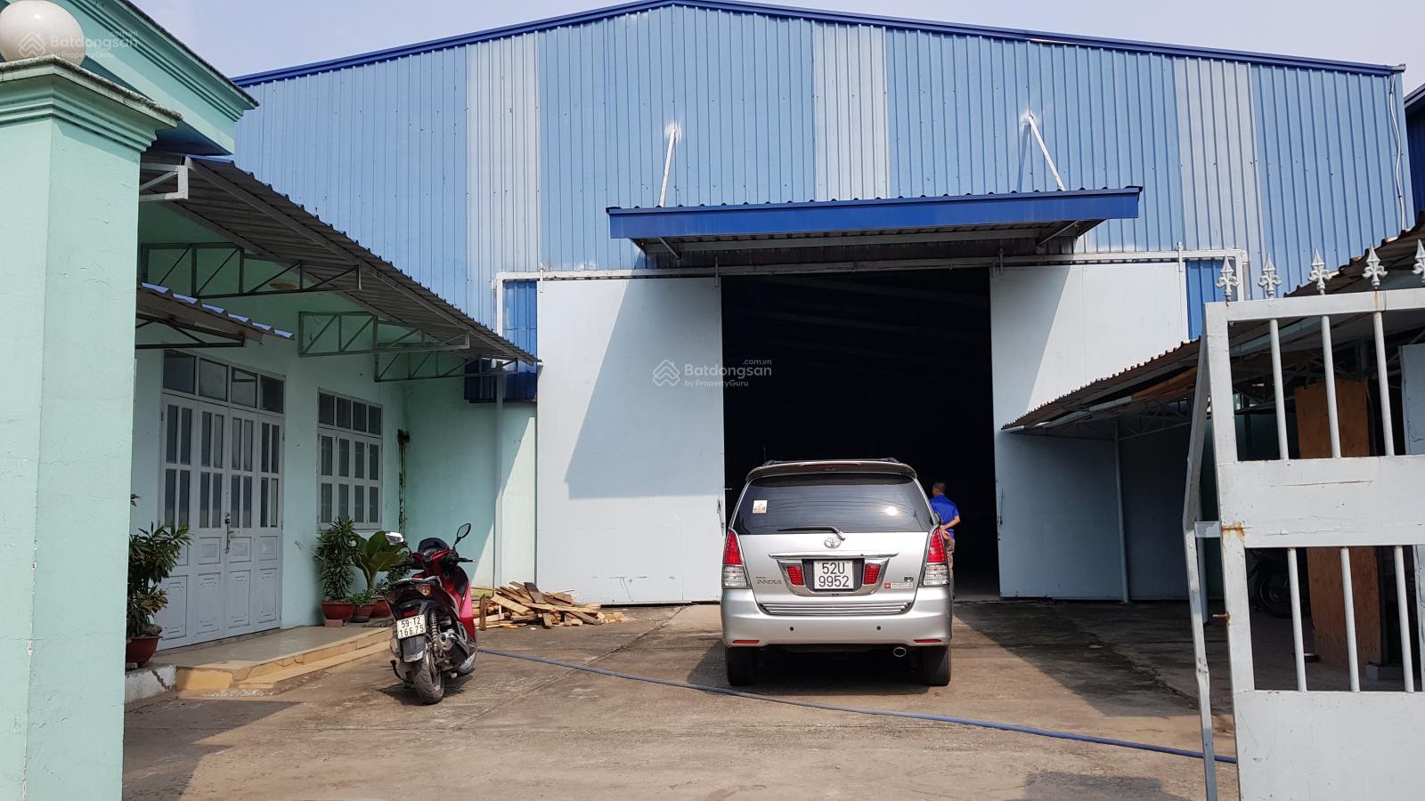 Nhà xưởng đường Nguyễn Thị Lắng, Tân Phú Trung, Củ Chi cho thuê DT: 2000m2 giá 35 tr LH: 0908 561 ***