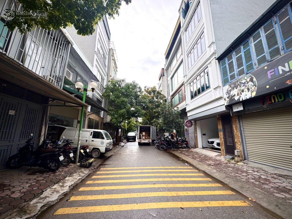 Hiếm Có Mảnh Đất Phân Lô Vỉa Hè Tại Linh Đàm Bán DT 60m Giá Đầu Tư 15,65 tỷ Hiếm Có Mảnh Đất Phân Lô Vỉa Hè Tại Linh Đàm Bán DT 60m Giá Đầu Tư 15,65 tỷ