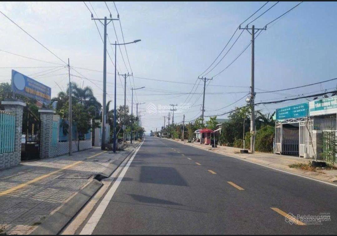 Cần tiền gấp, tôi chính chủ bán lô 384m2 giá 2tỷ8 đường Tắc Xuất, Cần Giờ