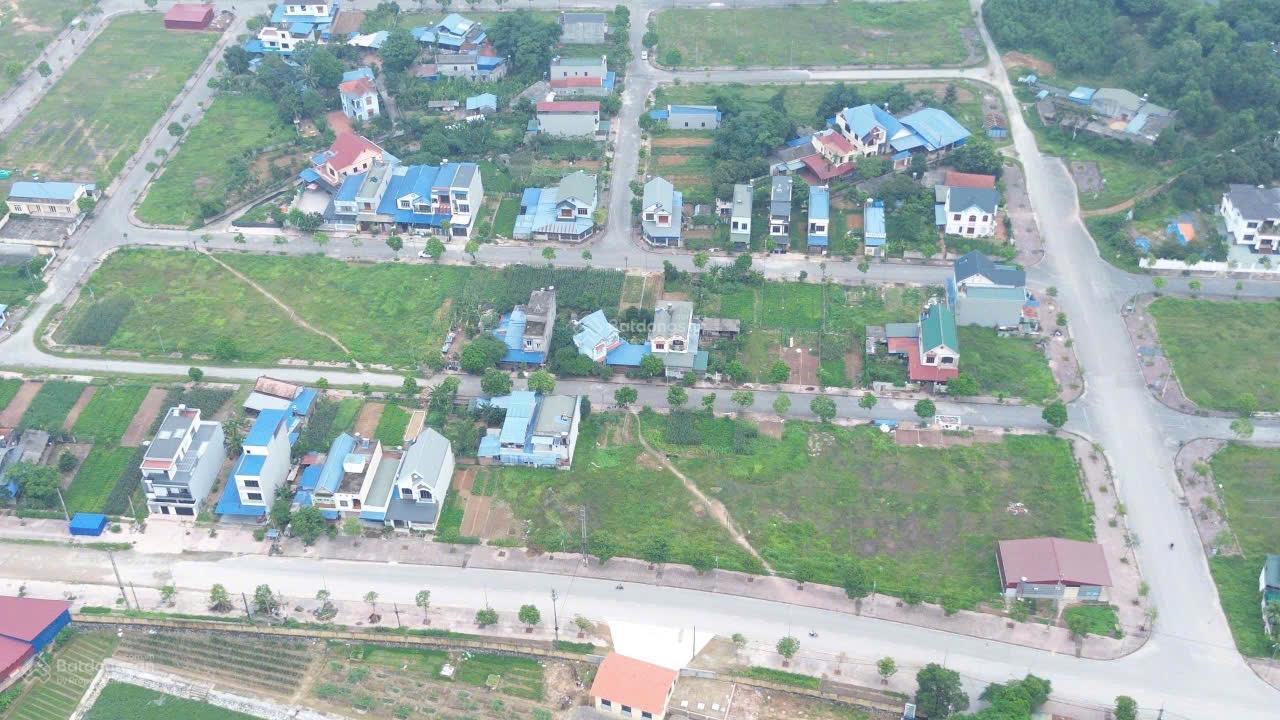 SẮP NHẬN BÌA - KDC Đường Thống Nhất, Phường Sông Công, Thái Nguyên giá 800 triệu