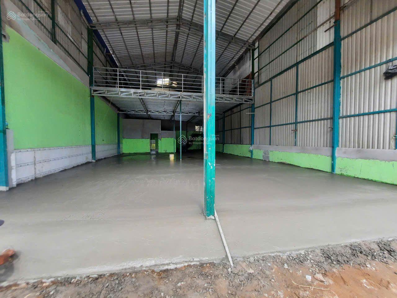 Cho thuê kho xưởng 350 m2 giá 22 triệu/ Đường Nguyễn Cửu Phú, xã Tân Kiên, Huyện Bình Chánh, TPHCM Cho thuê kho xưởng 350 m2 giá 22 triệu/ Đường Nguyễn Cửu Phú, xã Tân Kiên, Huyện Bình Chánh, TPHCM