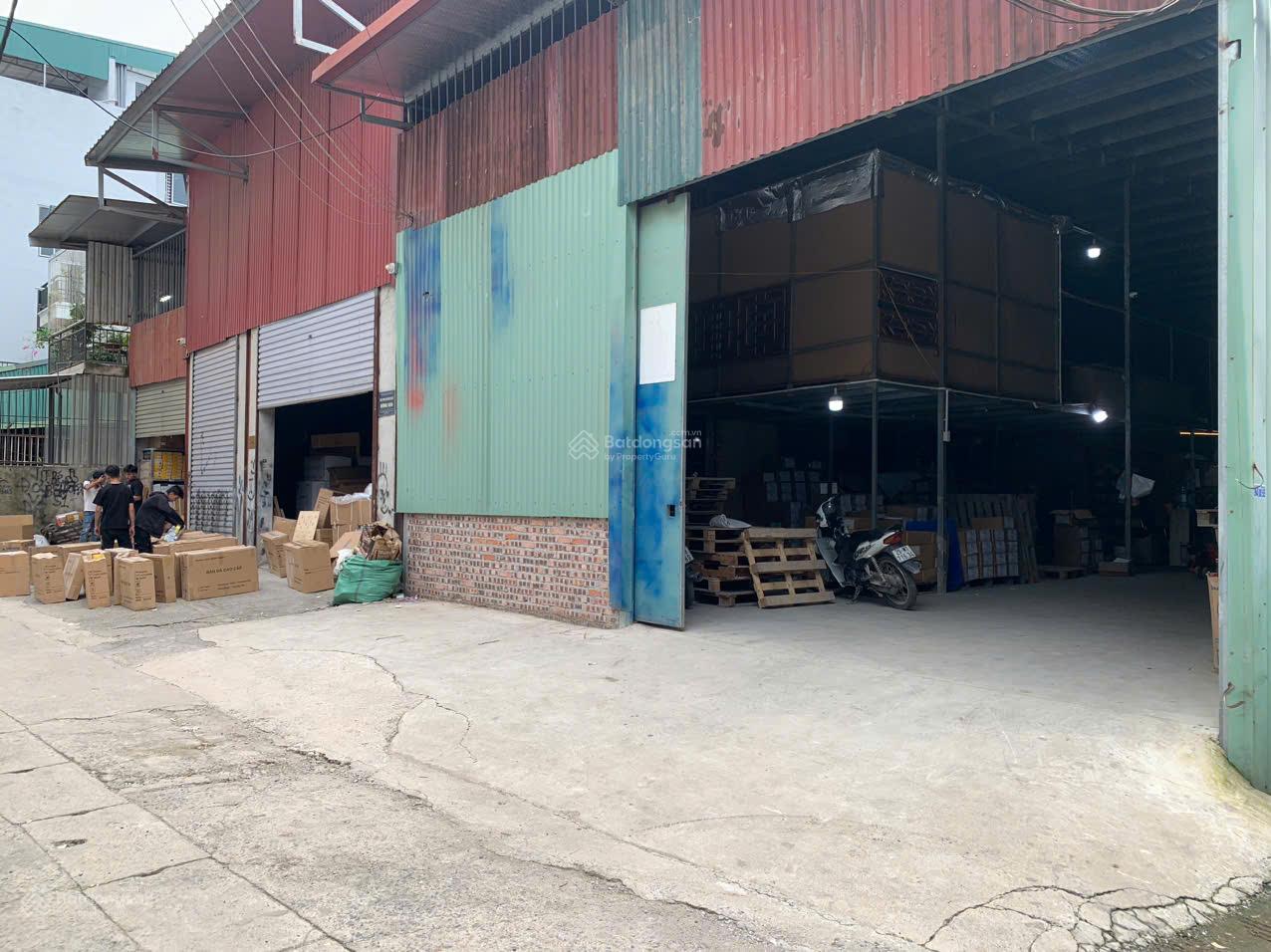 Cho thuê 350m2 kho xưởng đầu Ngọc Hồi gần cầu Ngọc Hồi, giá 21 triệu Cho thuê 350m2 kho xưởng đầu Ngọc Hồi gần cầu Ngọc Hồi, giá 21 triệu