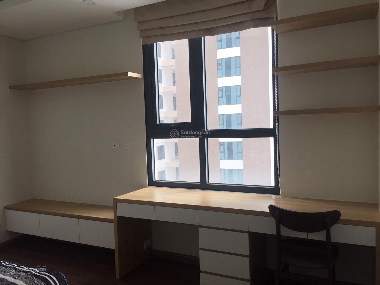 Cần bán căn góc 3PN full NT Ngoại Giao Đoàn, tòa N01-T5 121.5m² giá 90 triệu/m2 - LH0973 013 ***