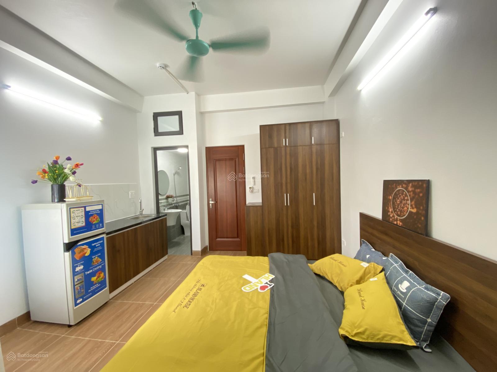 Khu C Phenikaa, studio full nội thất, ngay cổng sau Phenikaa, oto đỗ cửa, nhà mới, gần bv Nhi