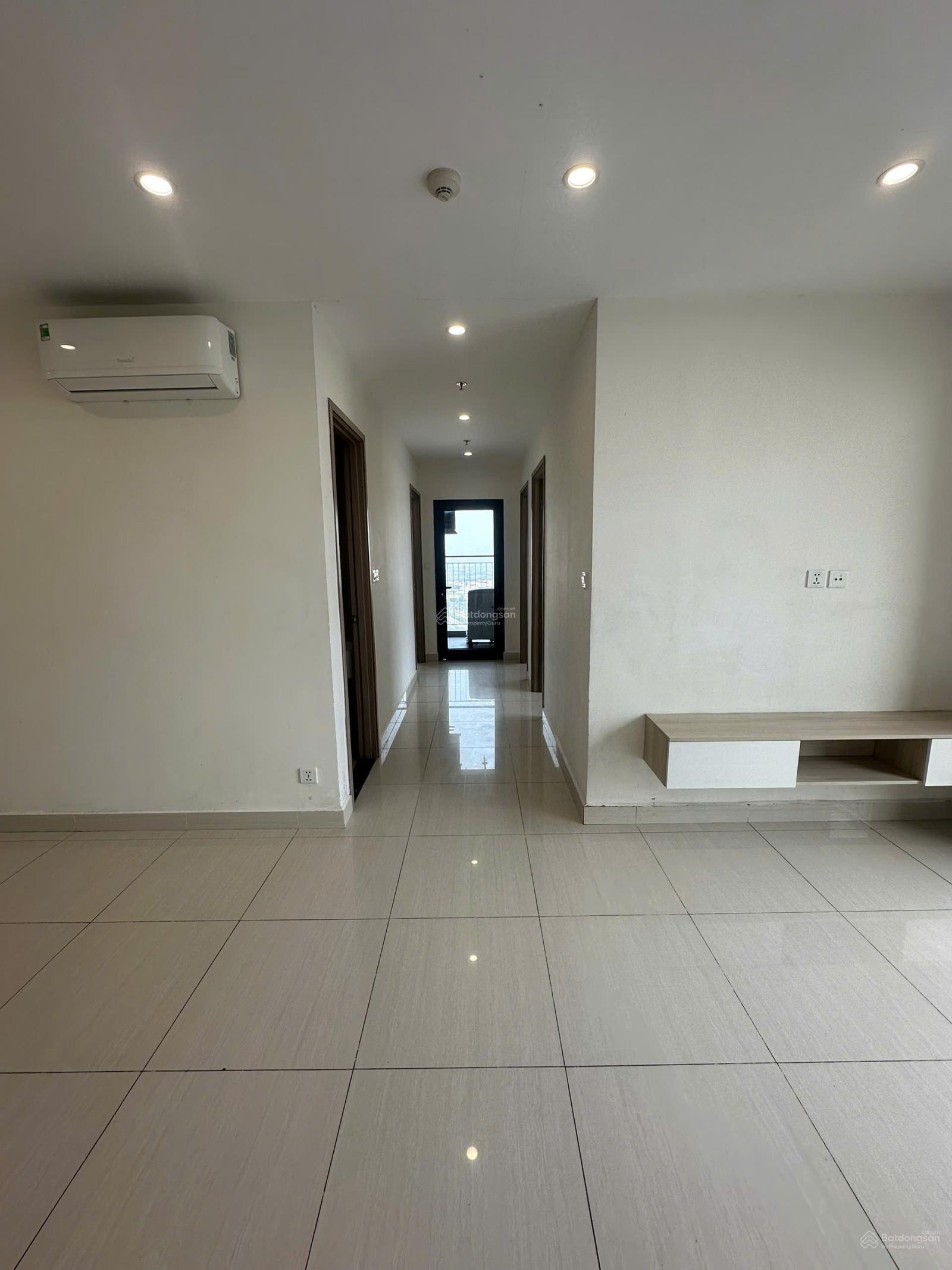 Chính chủ bán nhanh căn 3 ngủ, 75m2, giá 5,2 tỷ Vinhomes Smart City 0945 881 ***