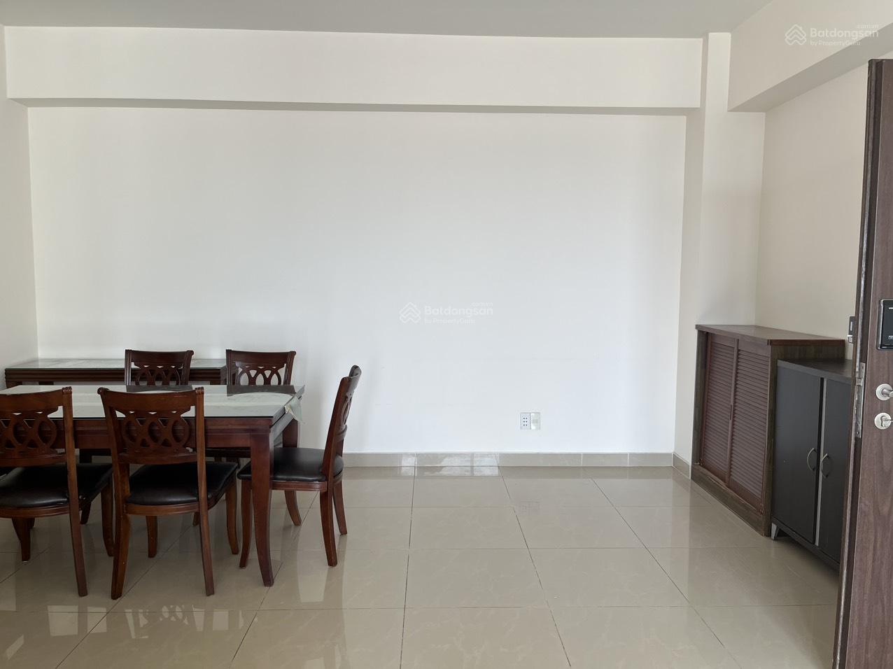 Chính chủ cho thuê căn hộ Hưng Vượng 3, Pmh, Quận 7. lầu cao có thang máy .giá 9tr/tháng