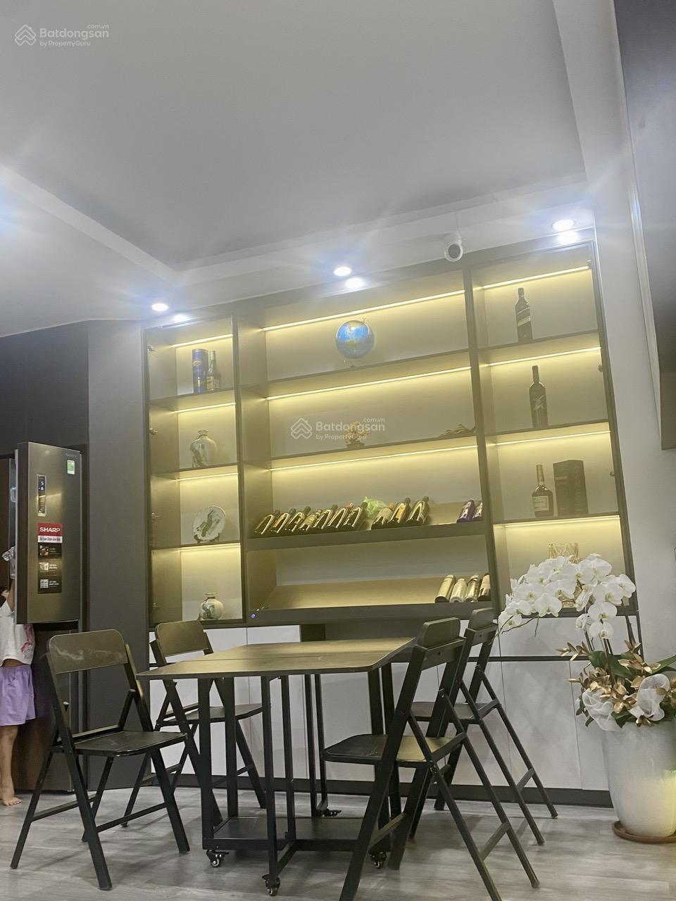 Bán căn hộ chung cư tại Nhà ở xã hội Bộ Tư lệnh Tăng Thiết Giáp, 5 tỷ, 68.5m2, đầy đủ tiện nghi