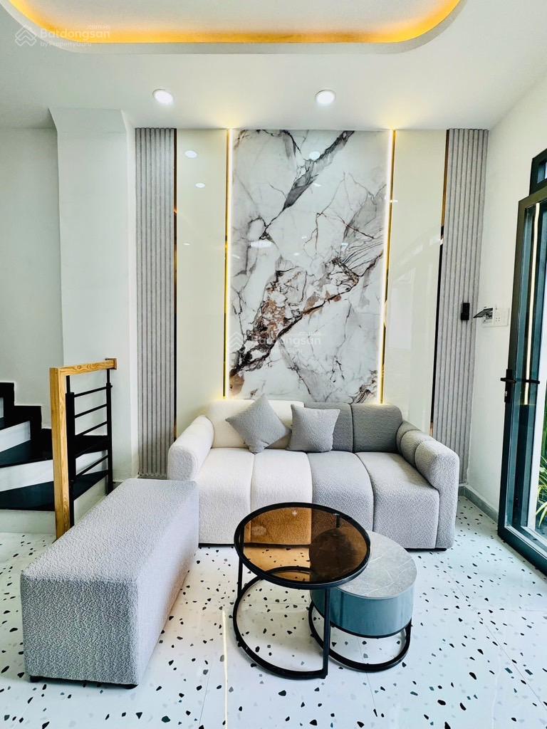 Chỉ hơn 4tỷ sở hữu ngay căn nhà 2tầng đẹp như mơ - Khu VIP Phan Xích Long