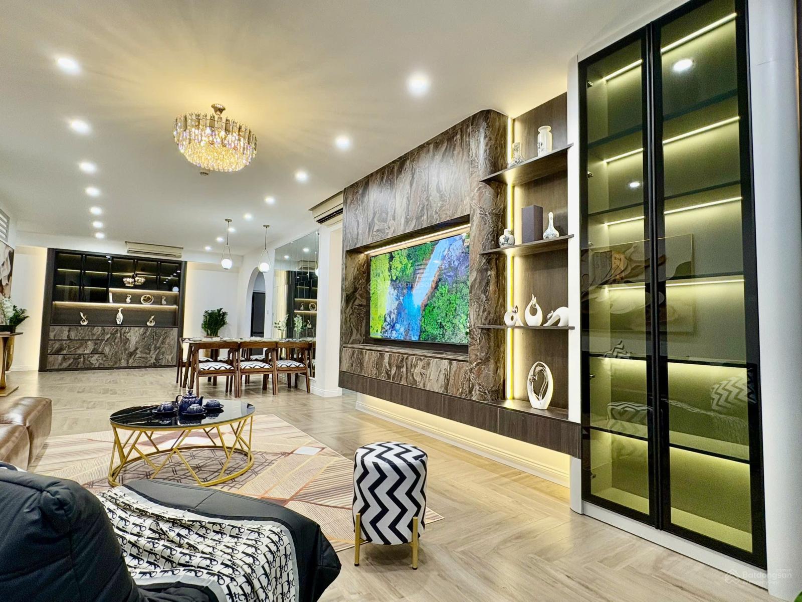 Chính chủ bán gấp CH 2PN - 2WC, Imperia Garden - 203 Nguyễn Huy Tưởng, DT 66m2, sổ đỏ, giá 7.7 tỷ