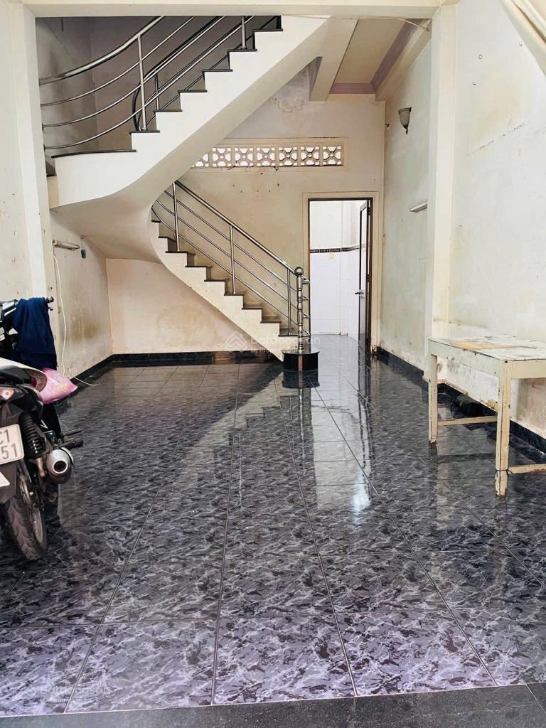 Siêu phẩm Bùi Đình Tuý hẻm xe hơi 6m gần chợ Bà Chiểu nở hậu đẹp chỉ 7.5 tỷ TL