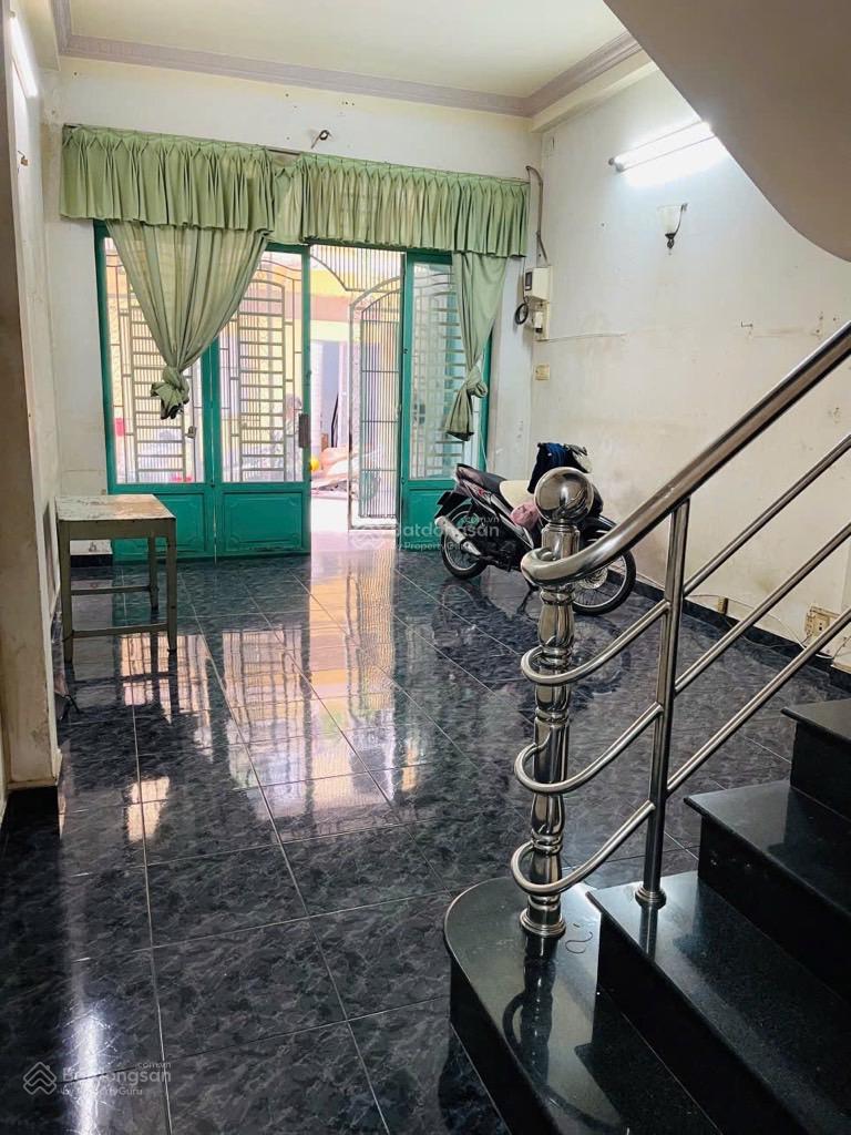 Siêu phẩm Bùi Đình Tuý hẻm xe hơi 6m gần chợ Bà Chiểu nở hậu đẹp chỉ 7.5 tỷ TL