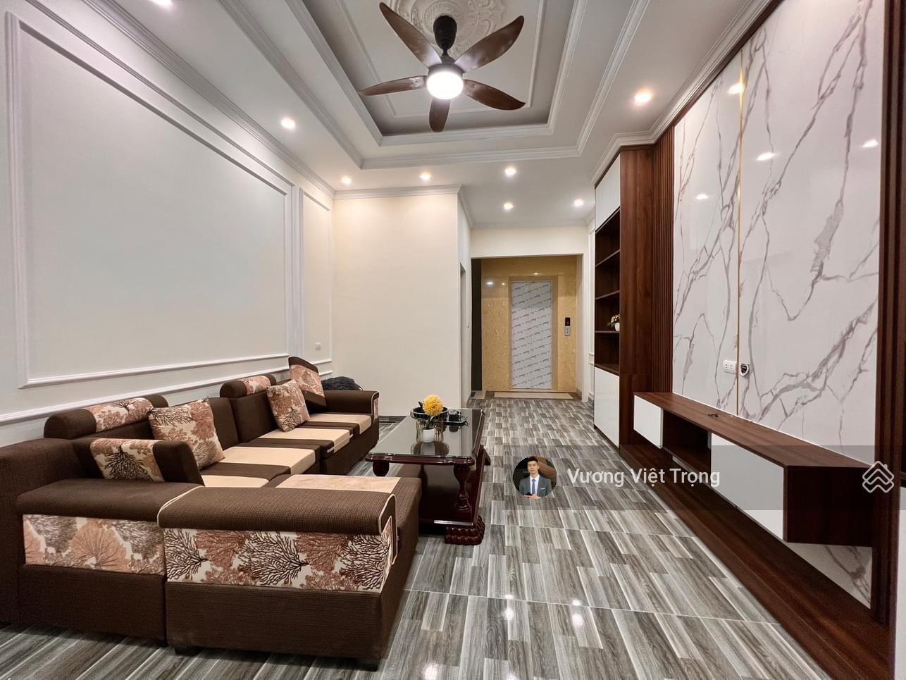Cực hiếm! Phố Hoàng Hoa Thám, Vĩnh Phúc, Ba Đình. DT 38m2 6T thang máy. Full nội thất. Giá 10,79 tỷ