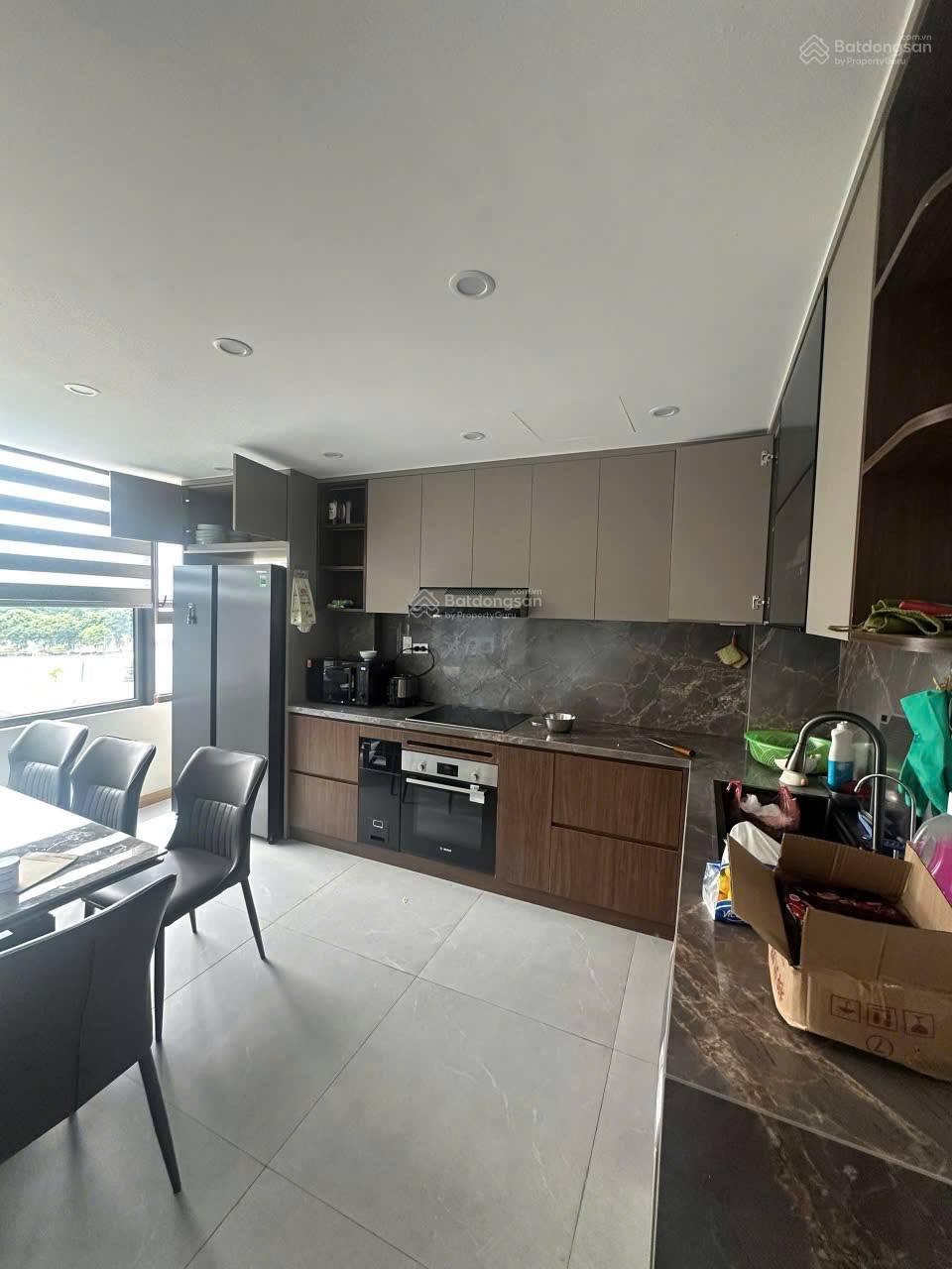 Siêu kinh doanh 75 m, 5 tầng, 22 tỷ, đường Chiến Thắng, Văn Quán, Hà Đông.
