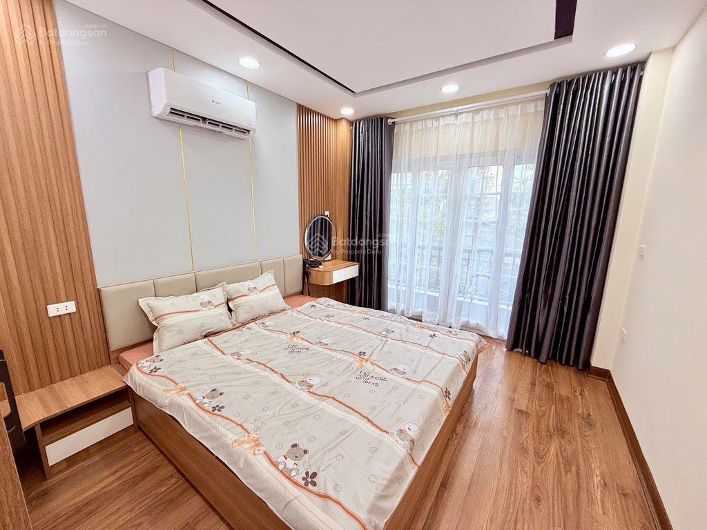 Bán nhà Trần Cung, DT 30m2, 5T, MT 4m, giá chào nhỉnh 7 tỷ, có thương lượng, đủ công năng Bán nhà Trần Cung, DT 30m2, 5T, MT 4m, giá chào nhỉnh 7 tỷ, có thương lượng, đủ công năng