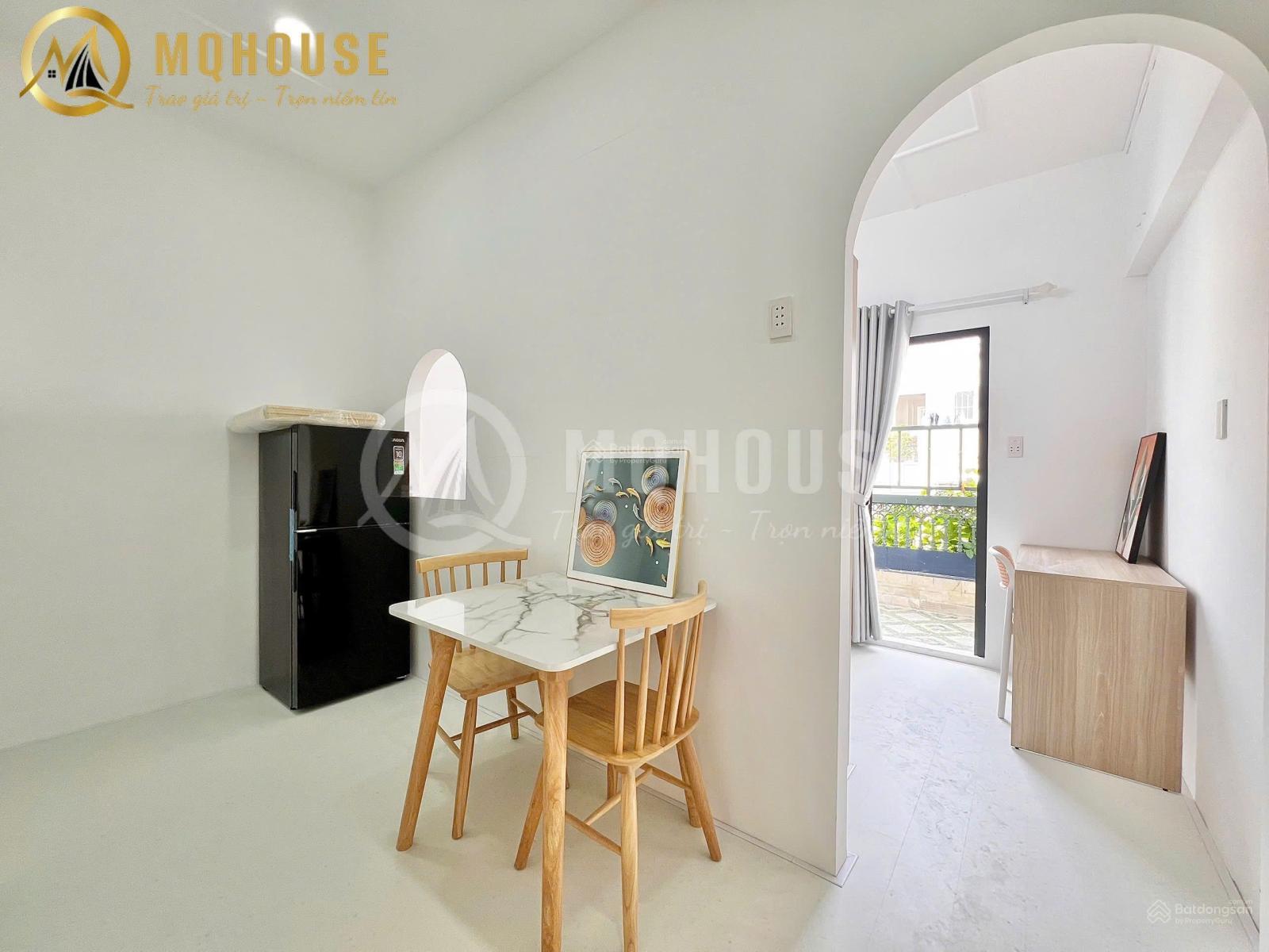 Cho thuê CC/CH 1 phòng ngủ 40m2 nội thất cao cấp trung tâm Phú Nhuận