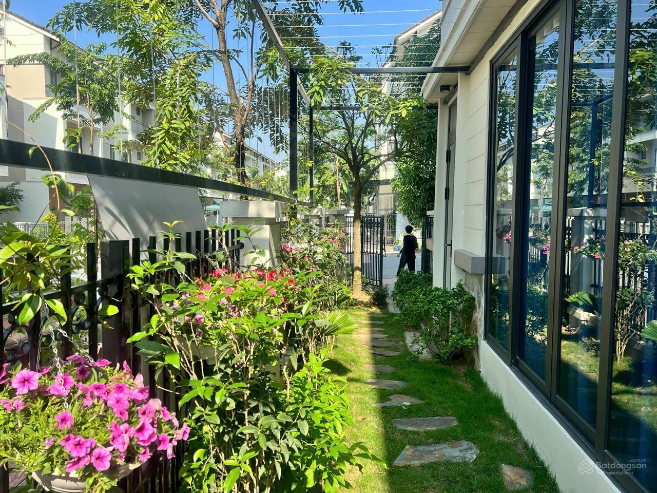 CHÍNH CHỦ GỬI BÁN BIỆT THỰ SONG LẬP CENTA CITY - TỪ SƠN -BN CHÍNH CHỦ GỬI BÁN BIỆT THỰ SONG LẬP CENTA CITY - TỪ SƠN -BN