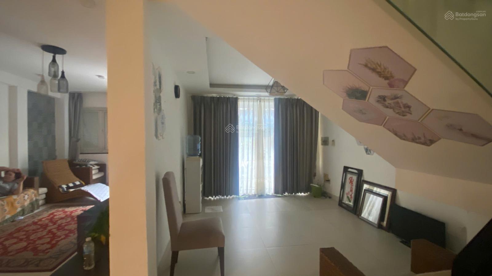 Bán nhà đẹp gần sông Thảo Điền, khuôn đất 7x14m 95m2, 3 tầng nhà mới. 26 tỷ TL. 0974 938 ***