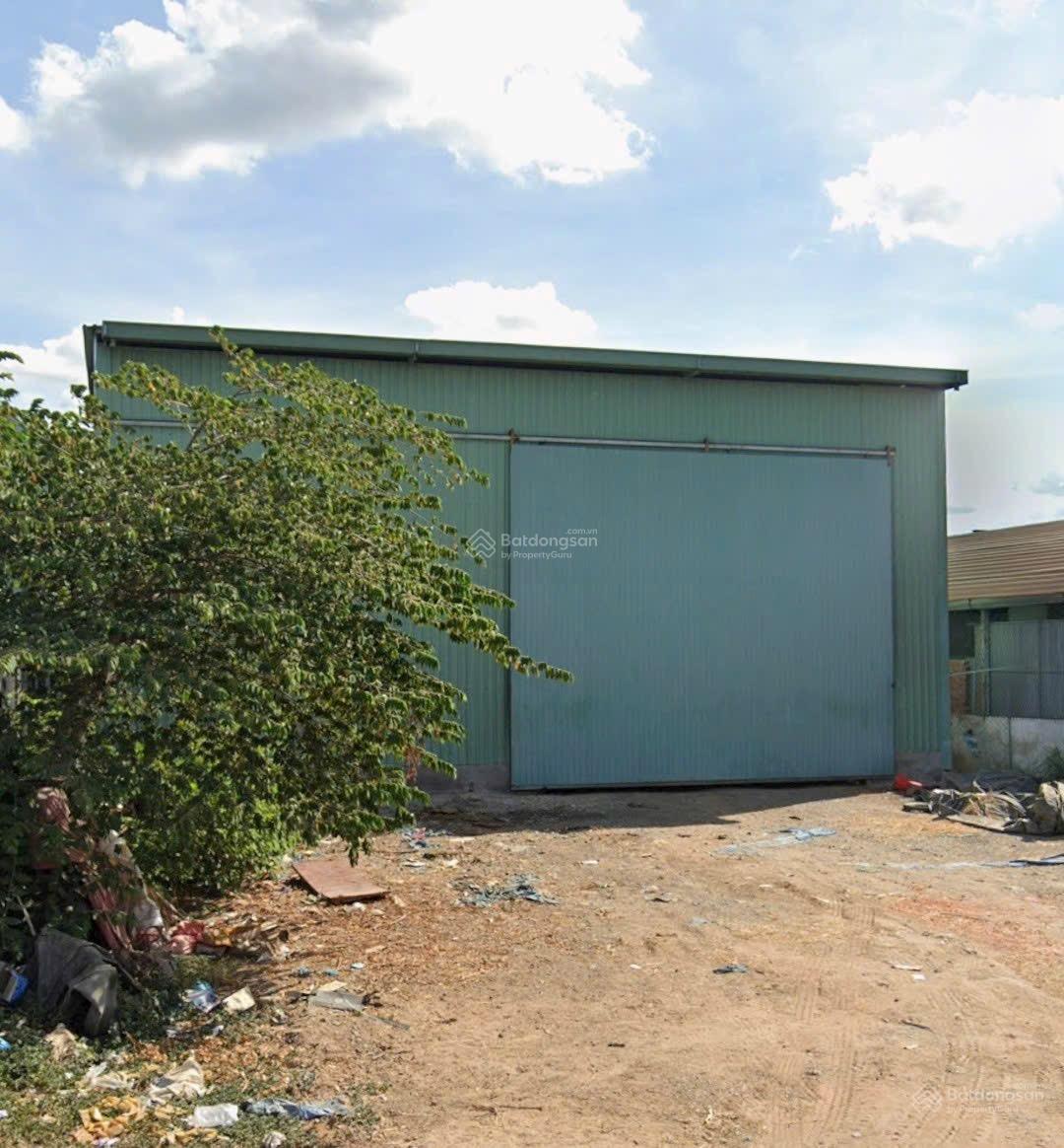 Bán kho, nhà xưởng 690m2 tại ĐT 827A, Thuận Mỹ, Châu Thành, Long An, 11 tỷ VND