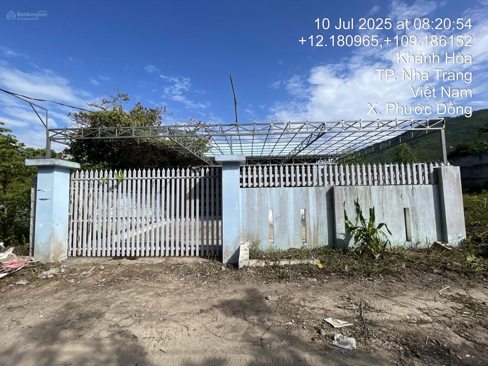 427m2 phong cảnh hữu tình + mặt tiền 10m trục Nguyễn Tất Thành, Nha Trang 427m2 phong cảnh hữu tình + mặt tiền 10m trục Nguyễn Tất Thành, Nha Trang