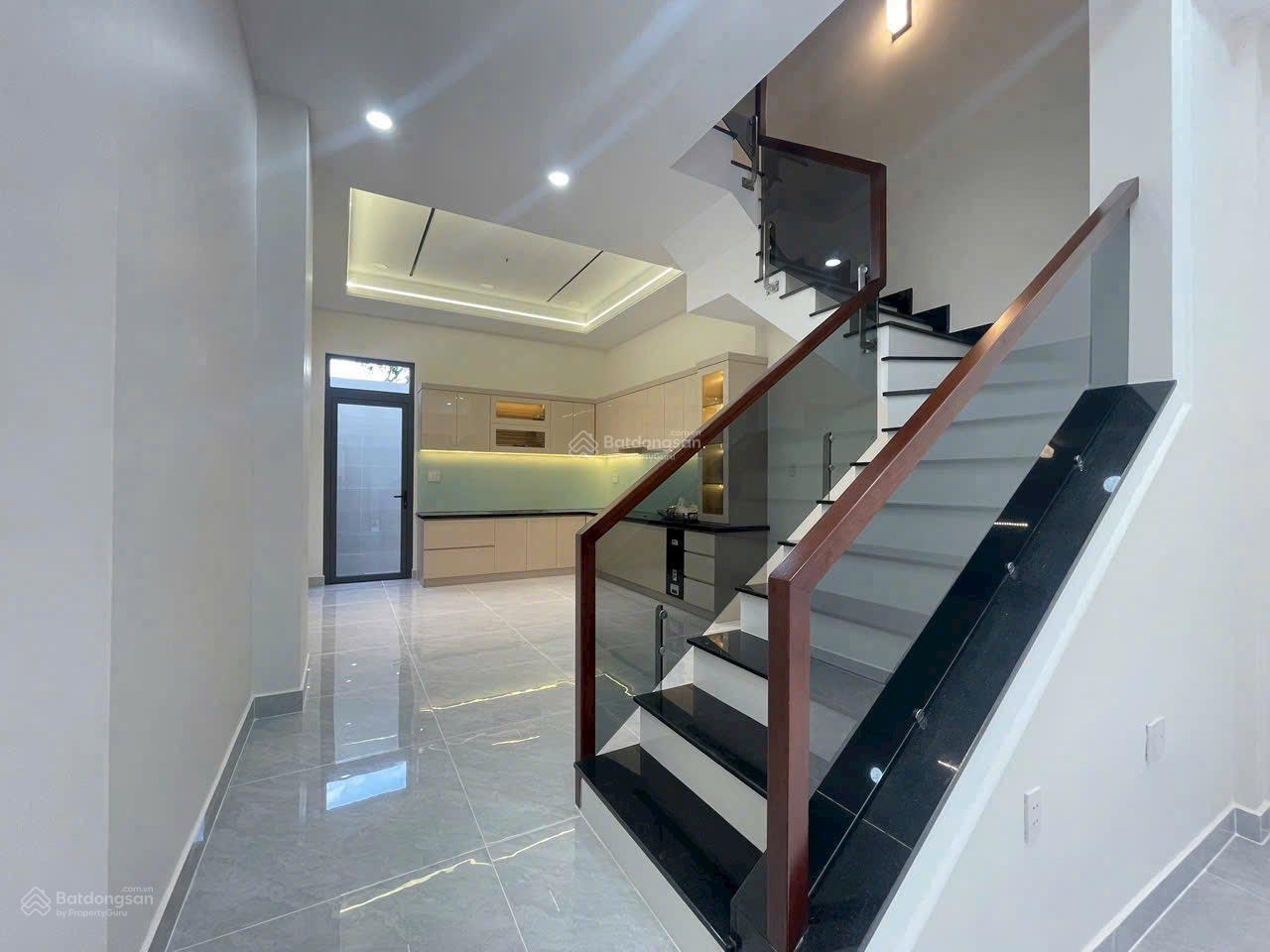 4 Căn Nhà phố dự án Lộc Vừng - sát QL 13 - Hiệp Bình Phước - Thủ Đức